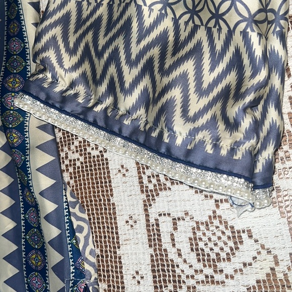 Designer Silk Kameez/Kurta - Picture 3 of 10